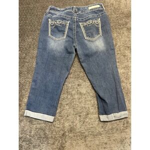 Rhythm in Blues Women's Size 6 Embellished Blue Denim Capri Jeans‎ Cuffed